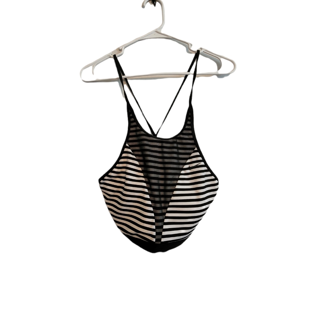 NIKE swimwear  Bikini Top like new